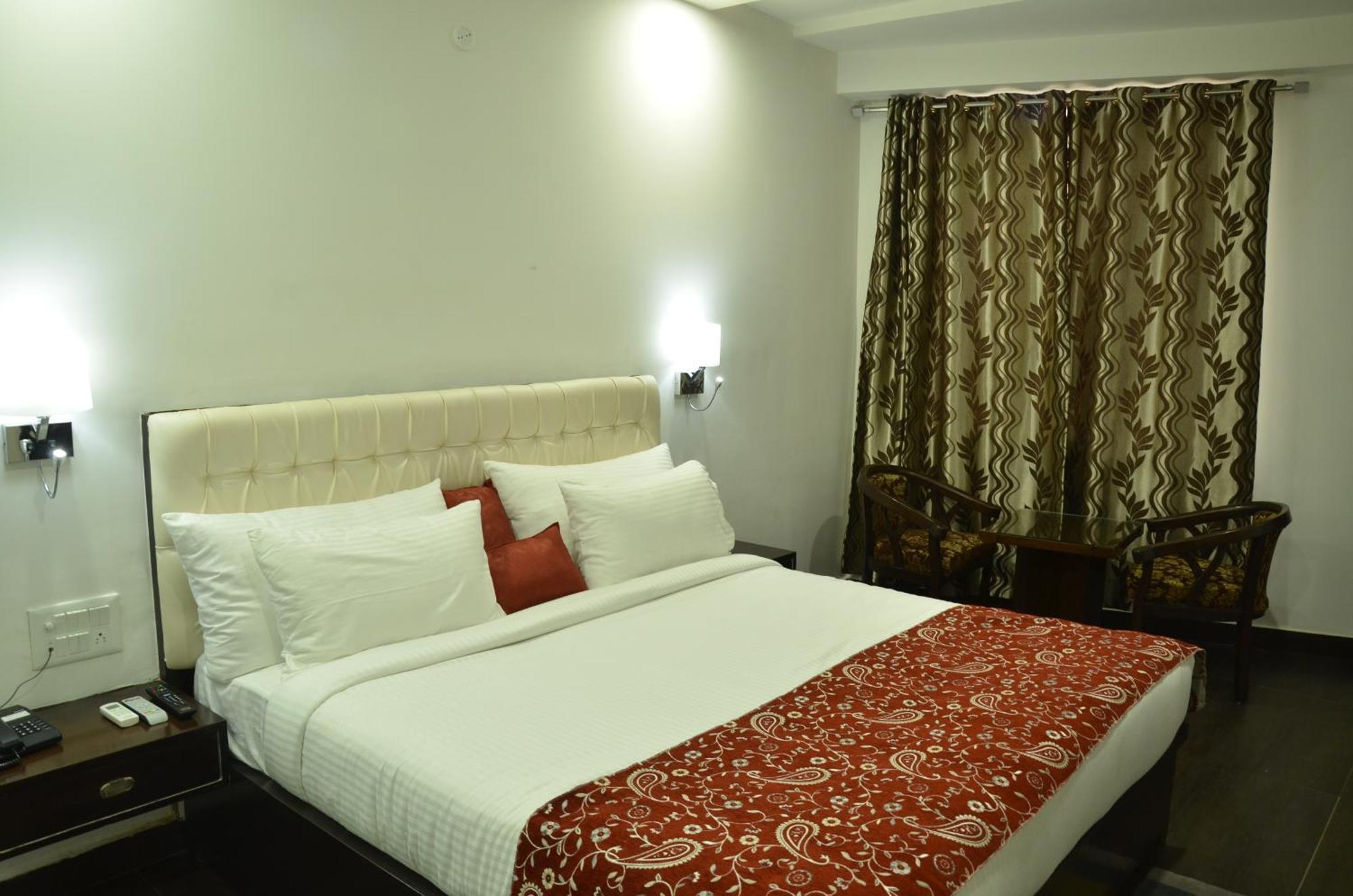 Hotel Samovar Agra  Esterno foto